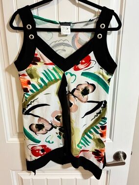 Clientele Floral Print V-Neck Tank Top with Black Trim